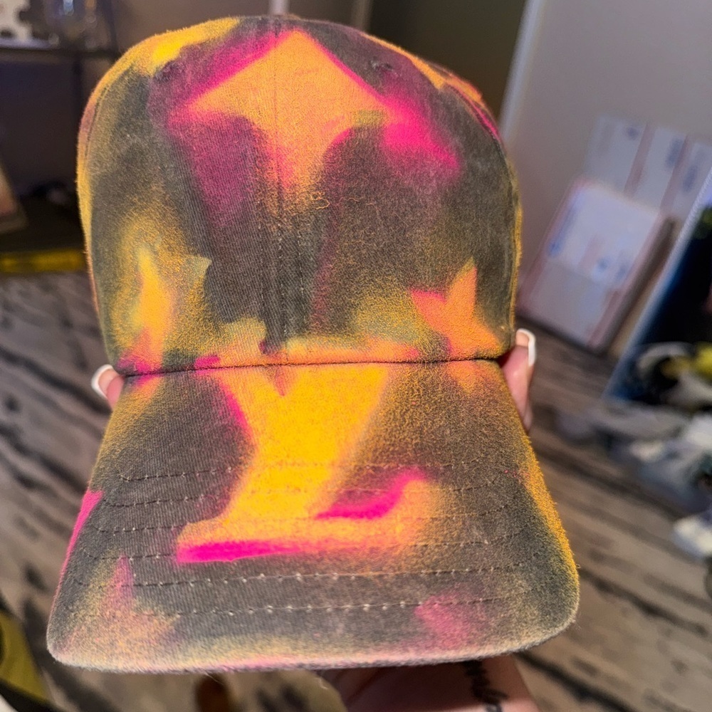 Custom Airbrushed LV dark denim women’s adjustable baseball hat beautiful peach - Picture 2 of 13